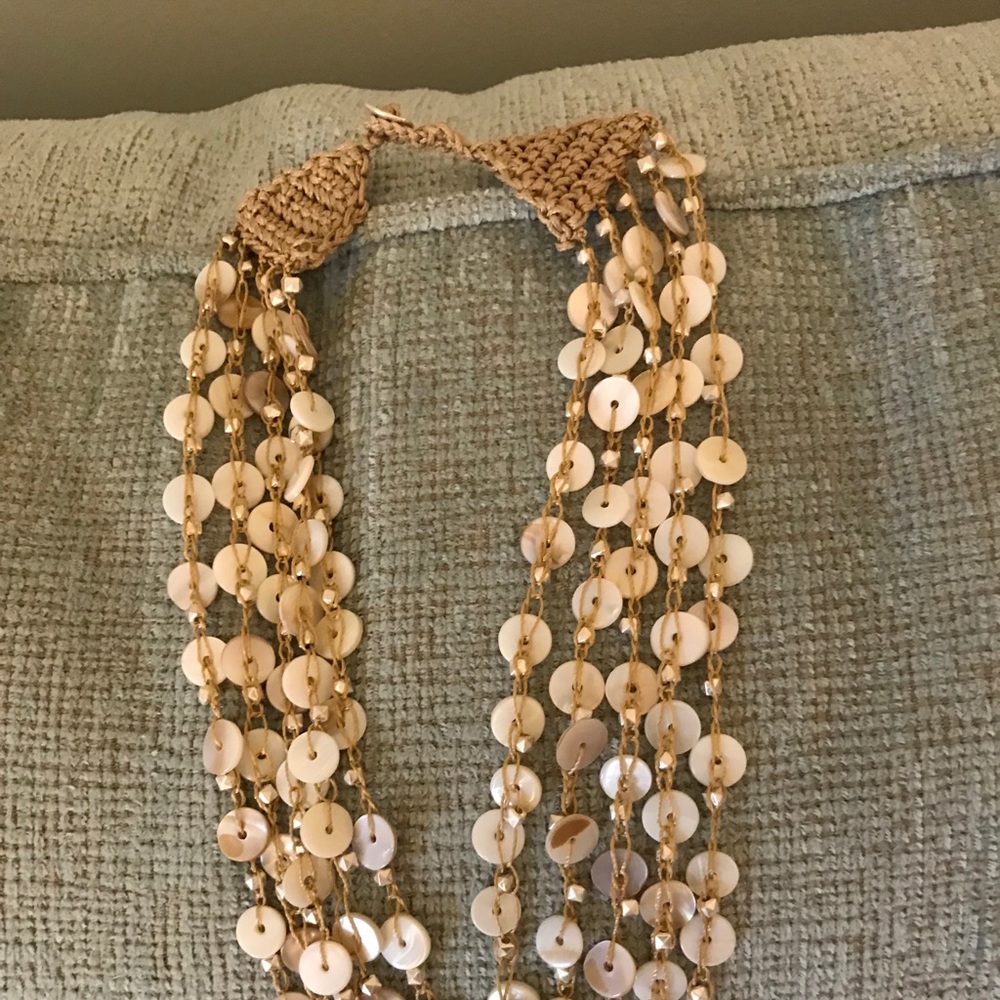 Shell Necklace - Picture 11 of 13